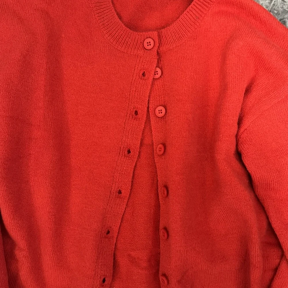 Cardigan - Picture 2 of 2